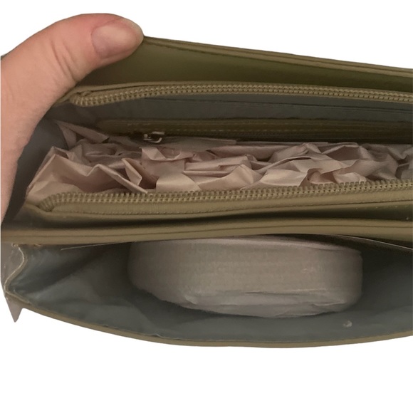 NEW Pixi Mood Vegan Leather Crossbody Zoe Sage Bag Handbag - Picture 5 of 7